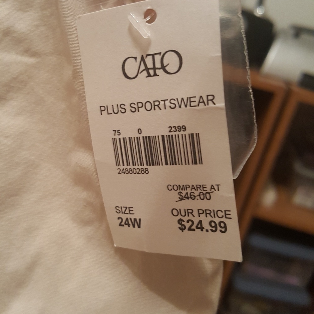 Capris - Picture 2 of 2